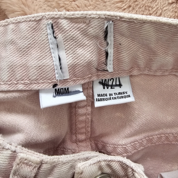 Urban Outfitters Size 24 BDG pink Light Wash Jeans - Picture 5 of 7